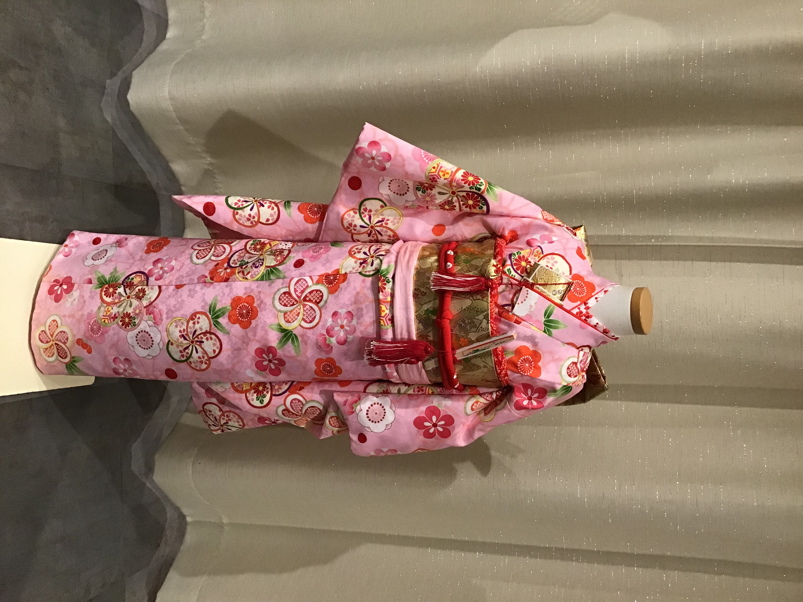 七五三のお召し物が揃っております！