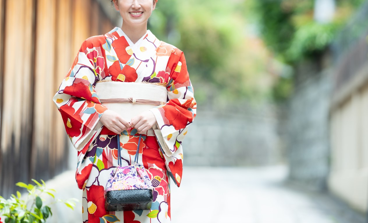 着物が似合わない女性はいないってホント？似合う人・似合わない人の特徴と着こなすコツ