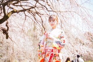 金沢兼六園店♡満開桜の下で