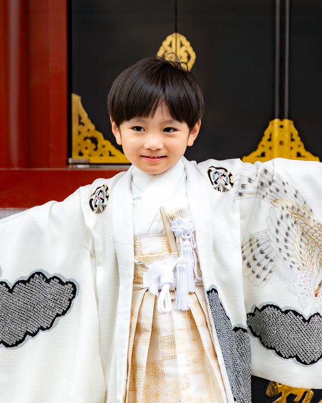오세 · 하오리카미 차림의 아이