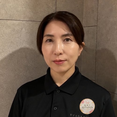 신주쿠역 앞점 후지이